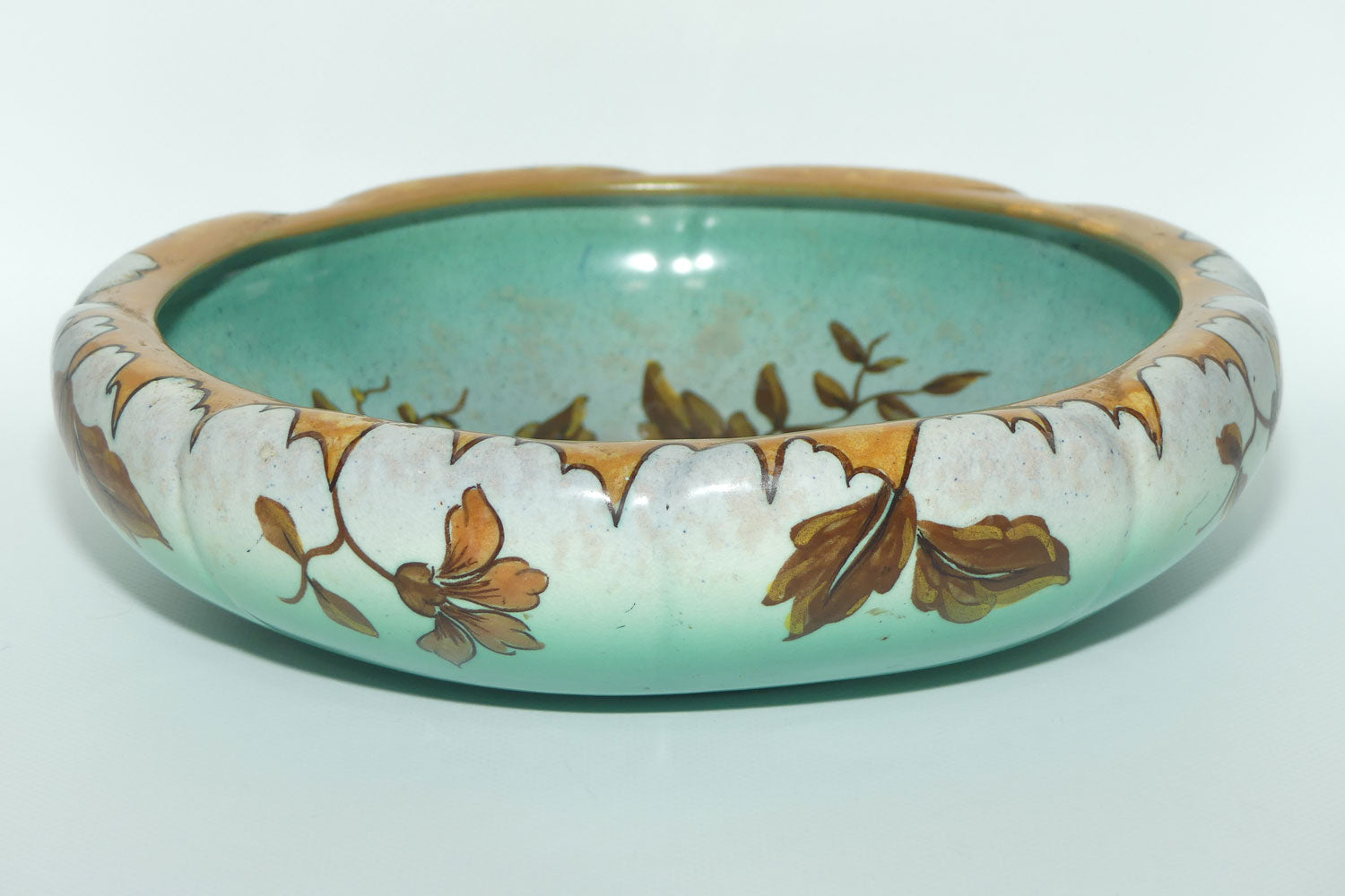 Gouda Holland large round float bowl | Dena pattern 2575/27