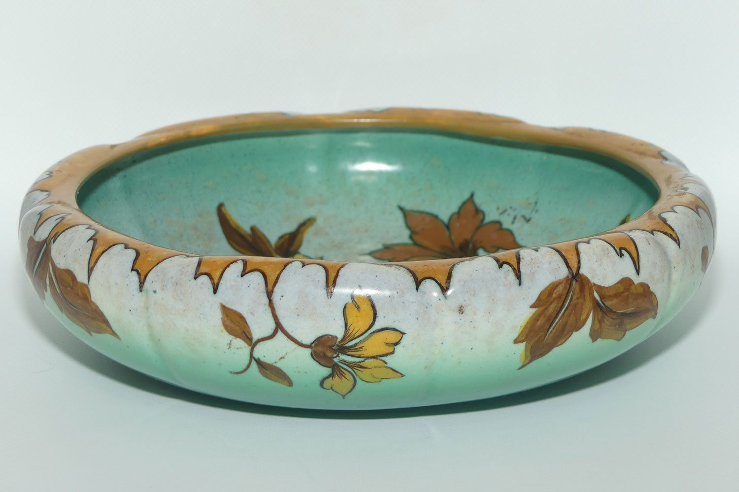 Gouda Holland large round float bowl | Dena pattern 2575/27