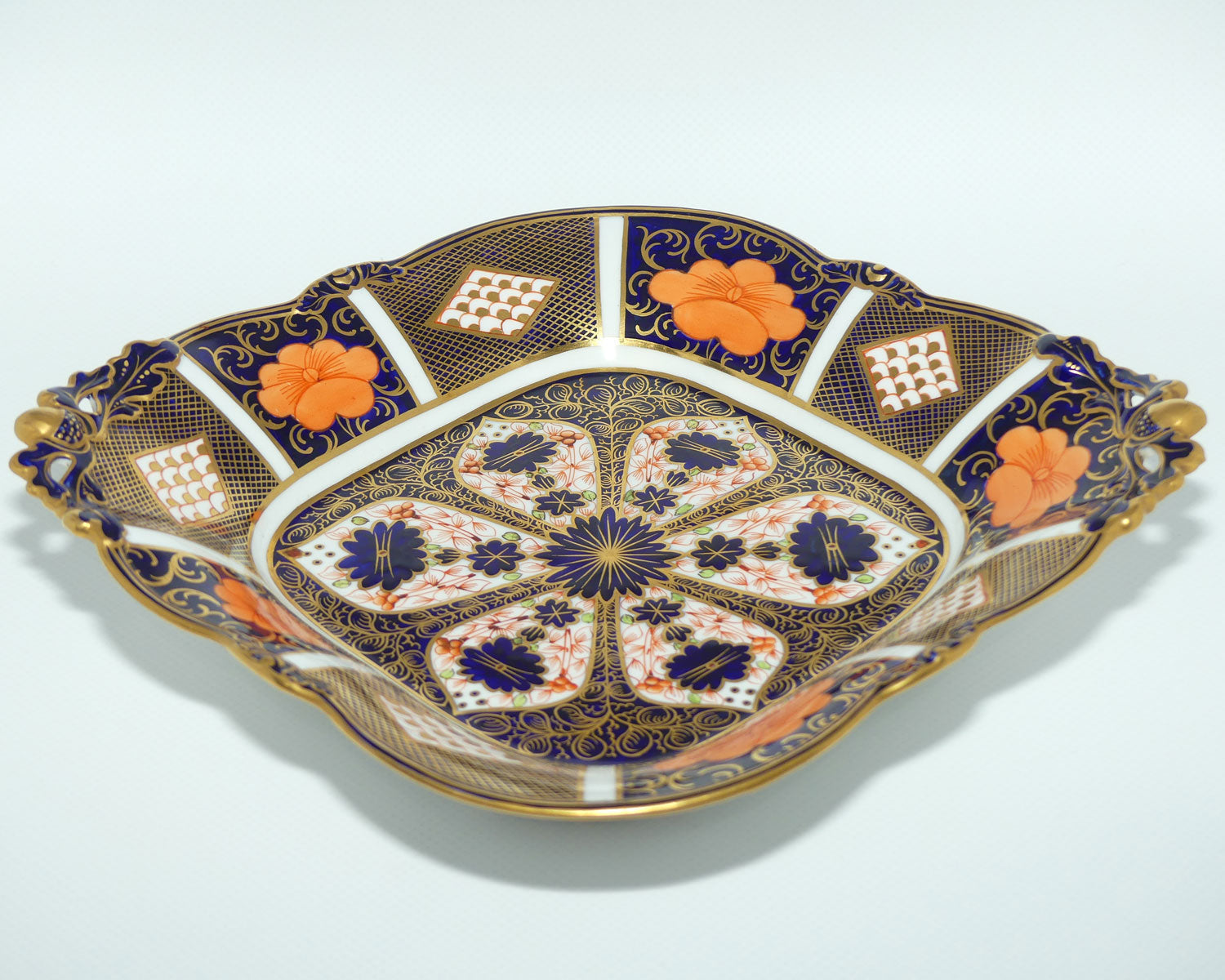 Royal Crown Derby Old Imari 1128 diamond shape acorn handled dish with tiny feet | Larger | c.1927 | #2