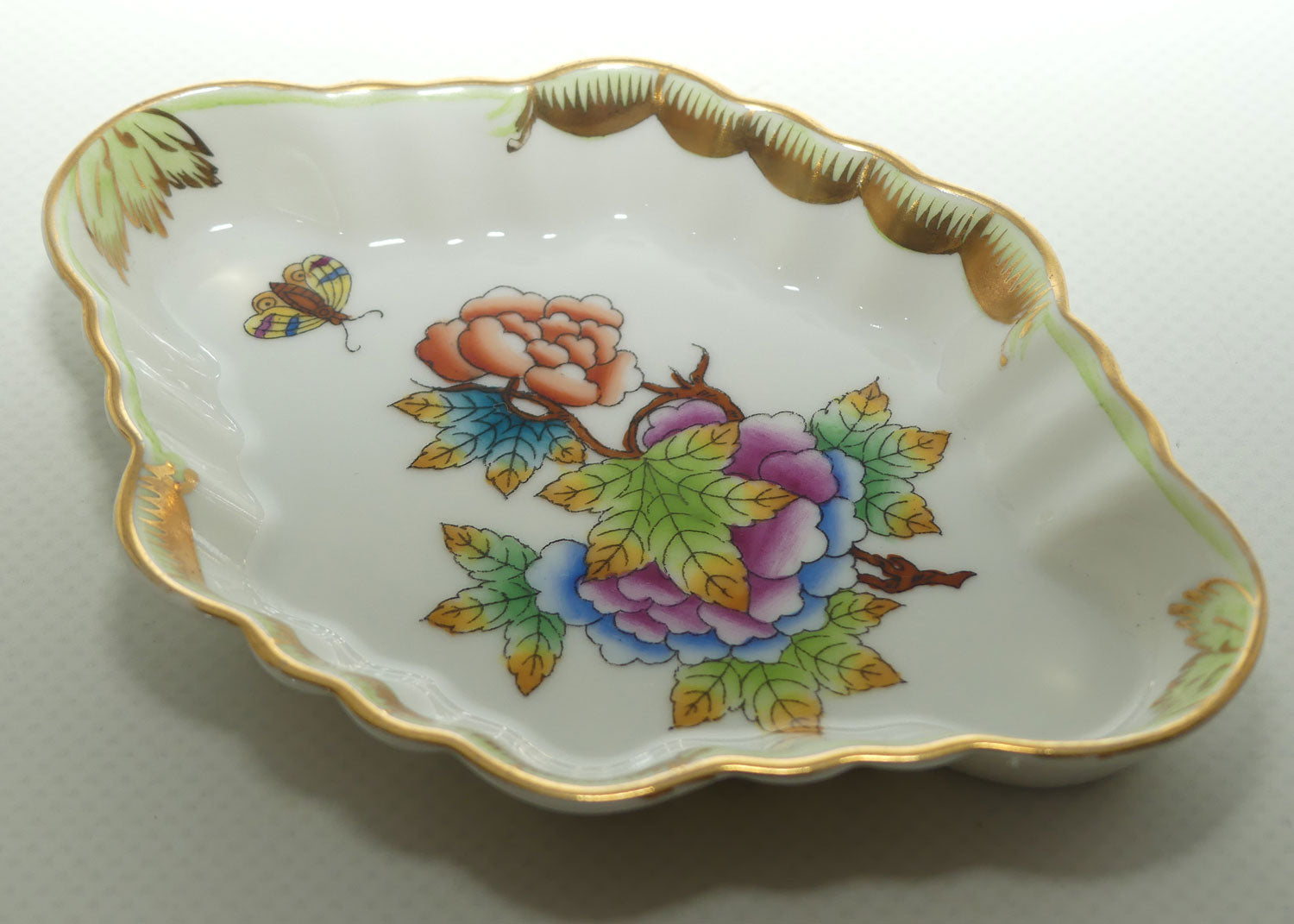 Herend Hungary Queen Victoria pattern | Diamond Shape Dish