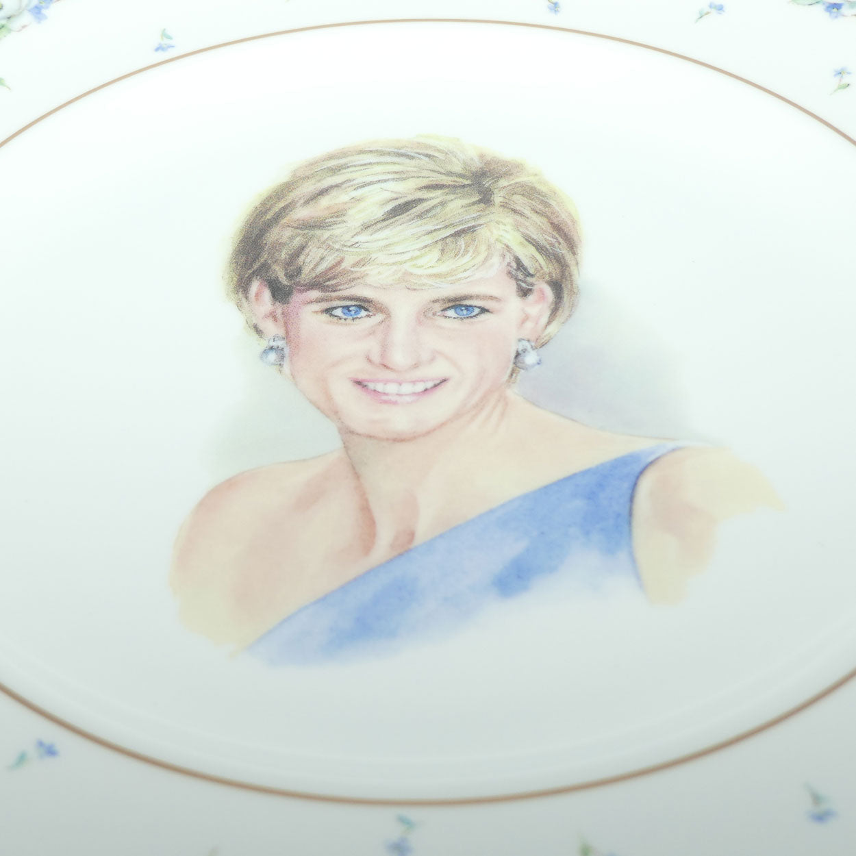 PN354 Royal Doulton Prestige Collector Plate | Issued to Celebrate the Life of Diana, Princess of Wales | boxed
