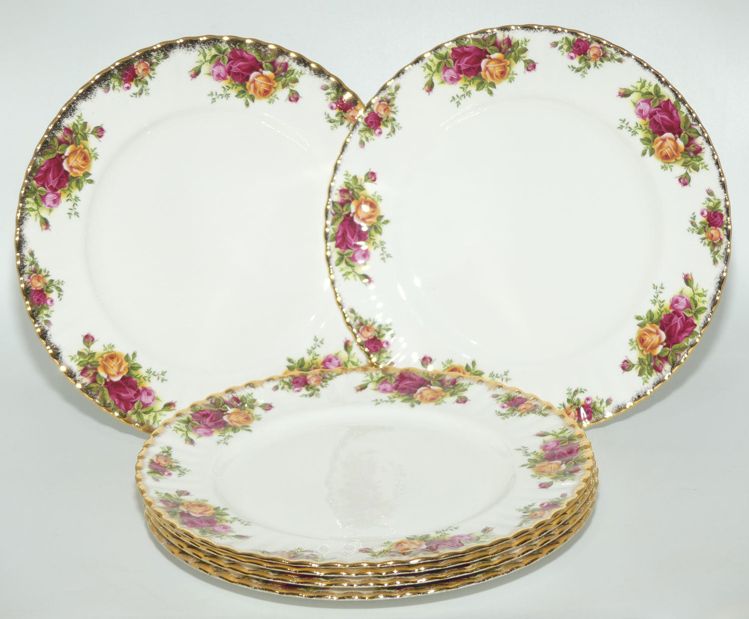 Royal Albert Bone China England Old Country Roses dinner plates | set of 6 | 26.5cm diam | © 1962 Royal Albert Ltd backstamp