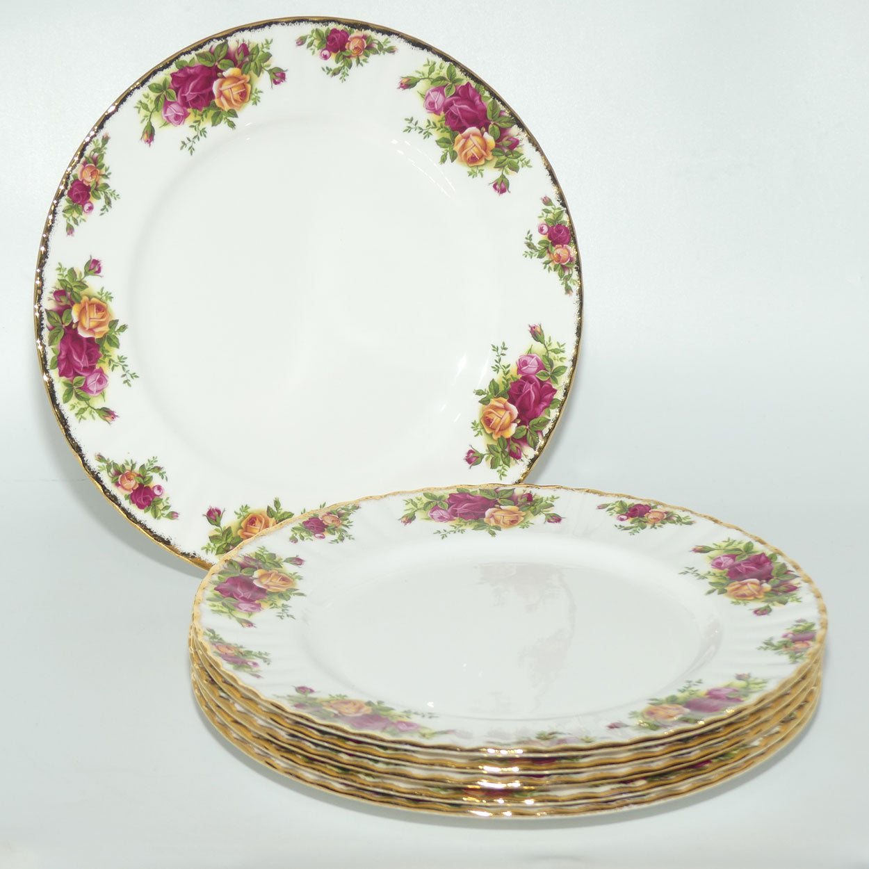 Royal Albert Bone China England Old Country Roses dinner plates | set of 6 | 26.5cm diam | © 1962 Royal Albert Ltd backstamp | #2