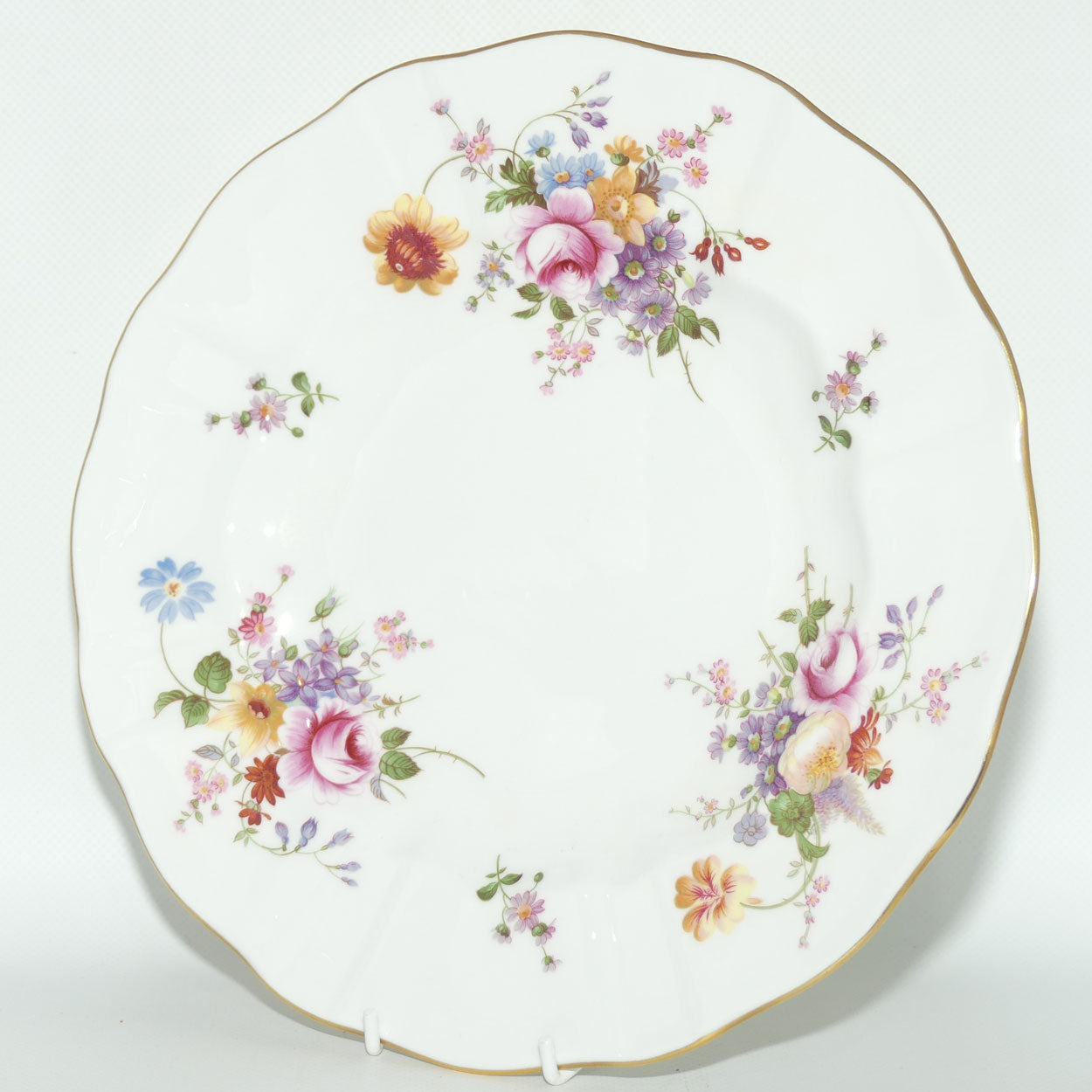 Royal Crown Derby Derby Posies dinner plate | c.1972 | 26.5cms diam