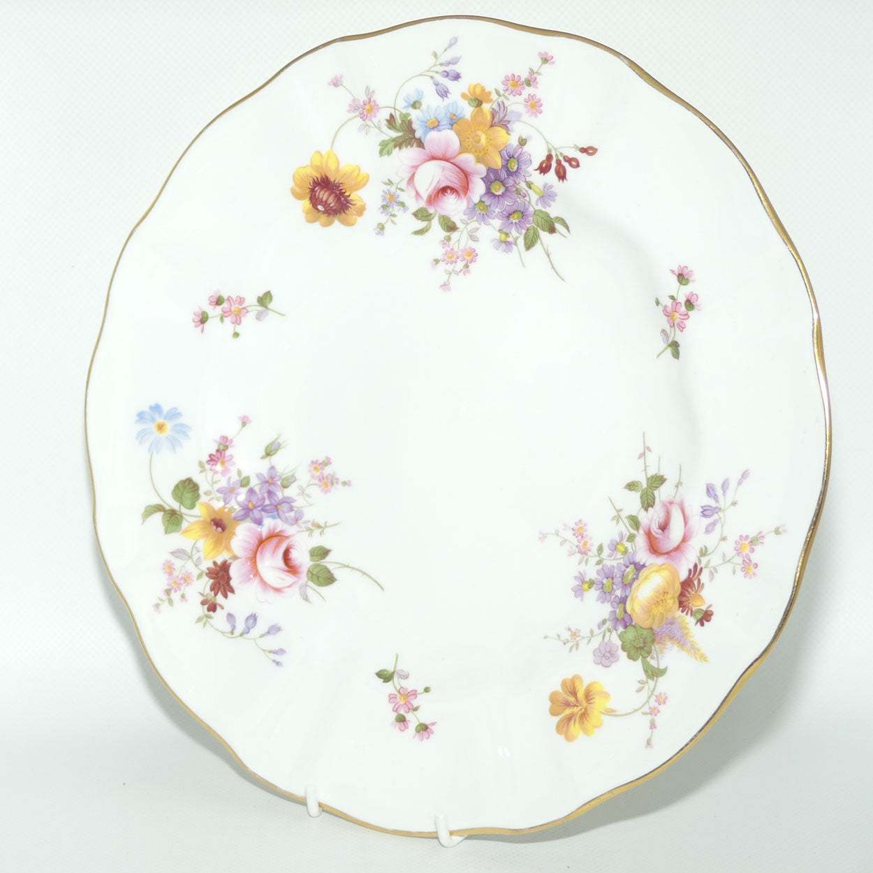 Royal Crown Derby Derby Posies dinner plate | Light Green backstamp | c.1986 | 27cms diam