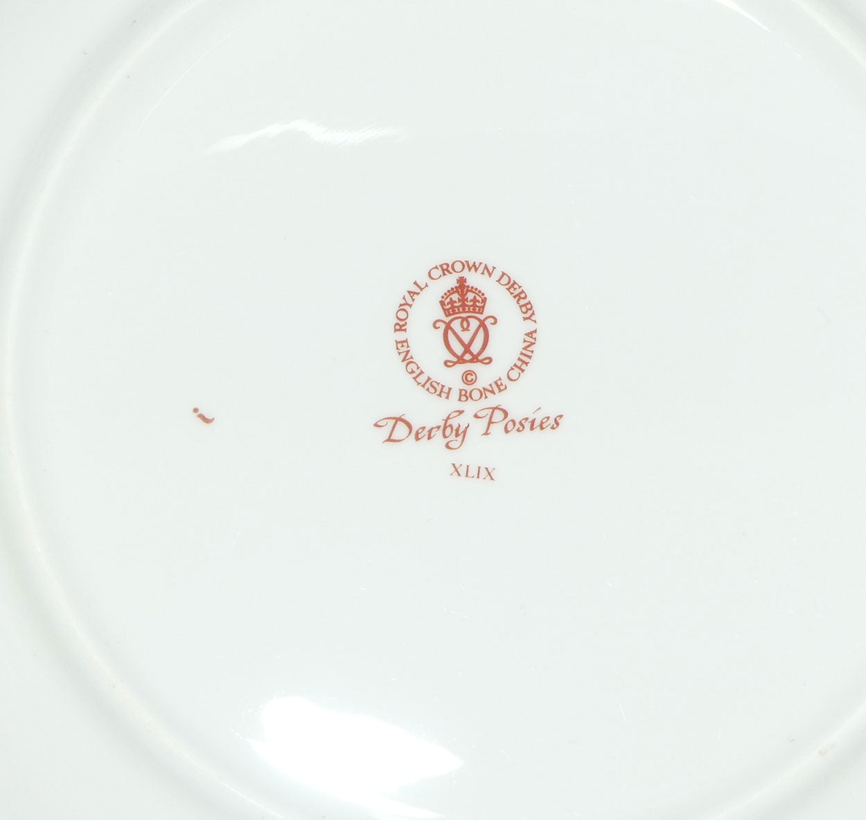 Royal Crown Derby Derby Posies dinner plate | Light Green backstamp | c.1986 | 27cms diam