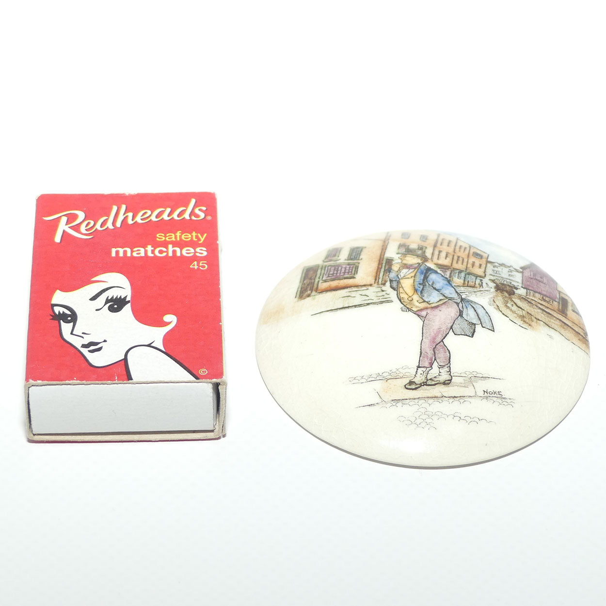 Royal Doulton Dickensware Mr Pickwick miniature convex roundel disc