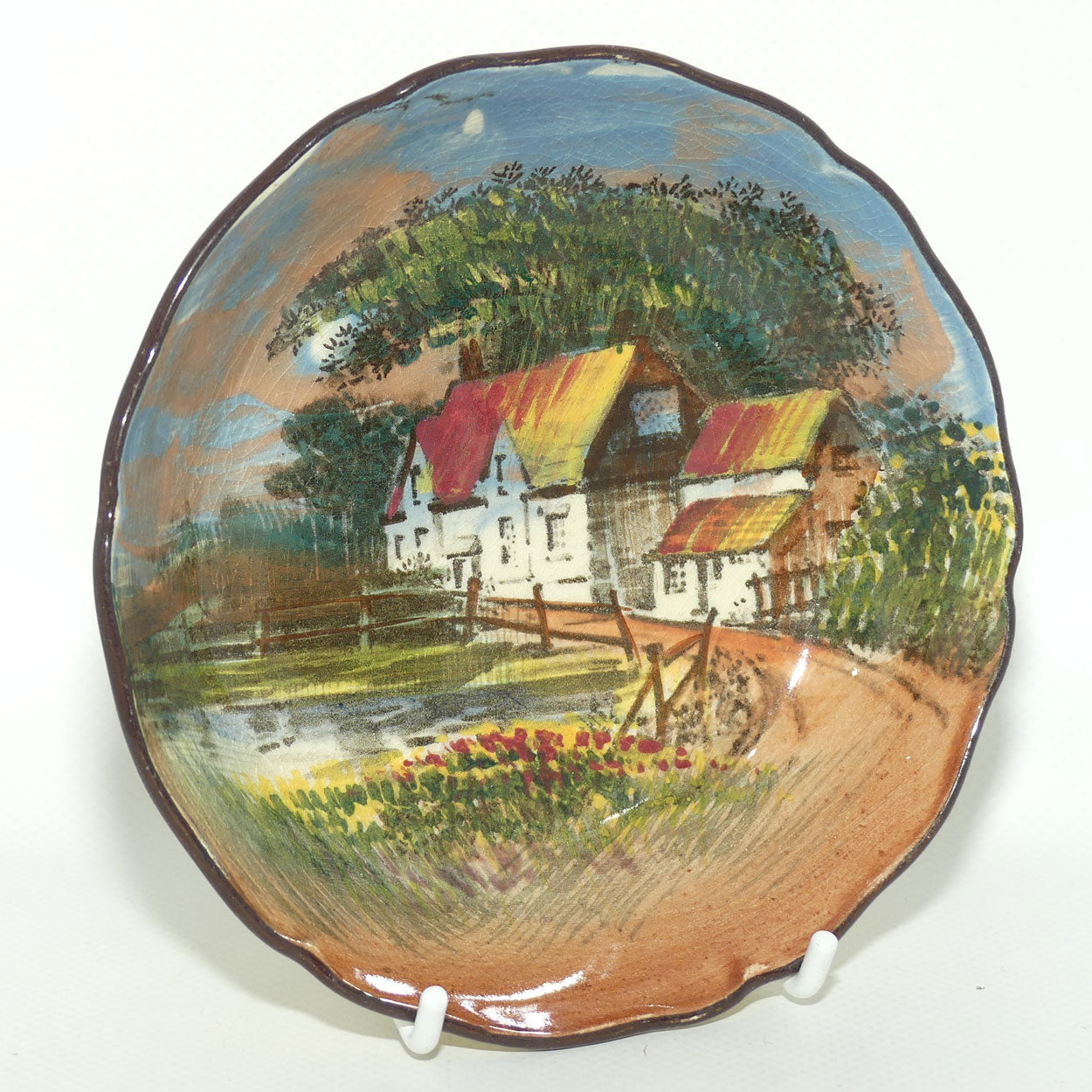 Royal Doulton English Cottages Small round bowl D4390
