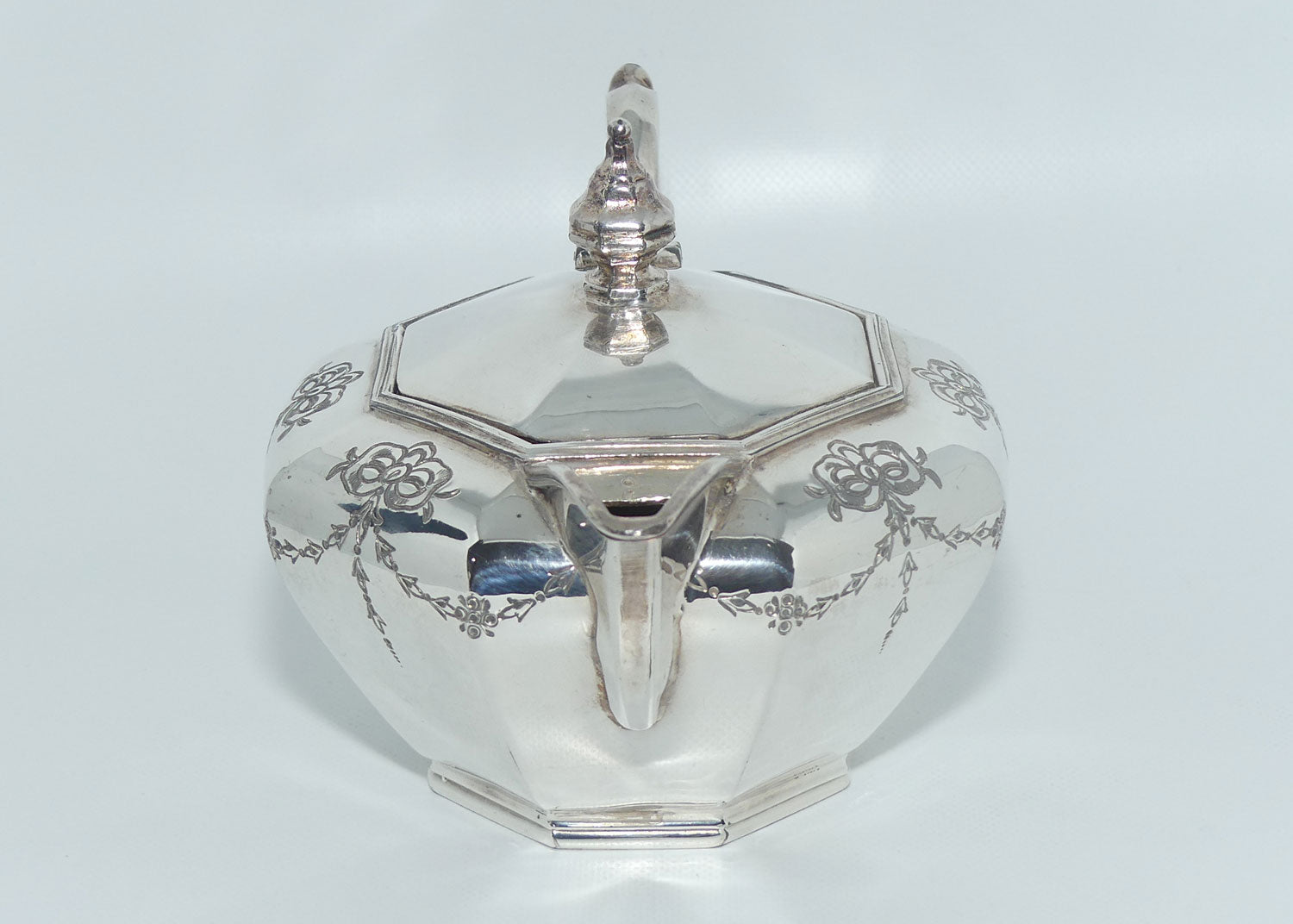 James Dixon and Son Sheffield | EPBM Bridal Bows milk and sugar