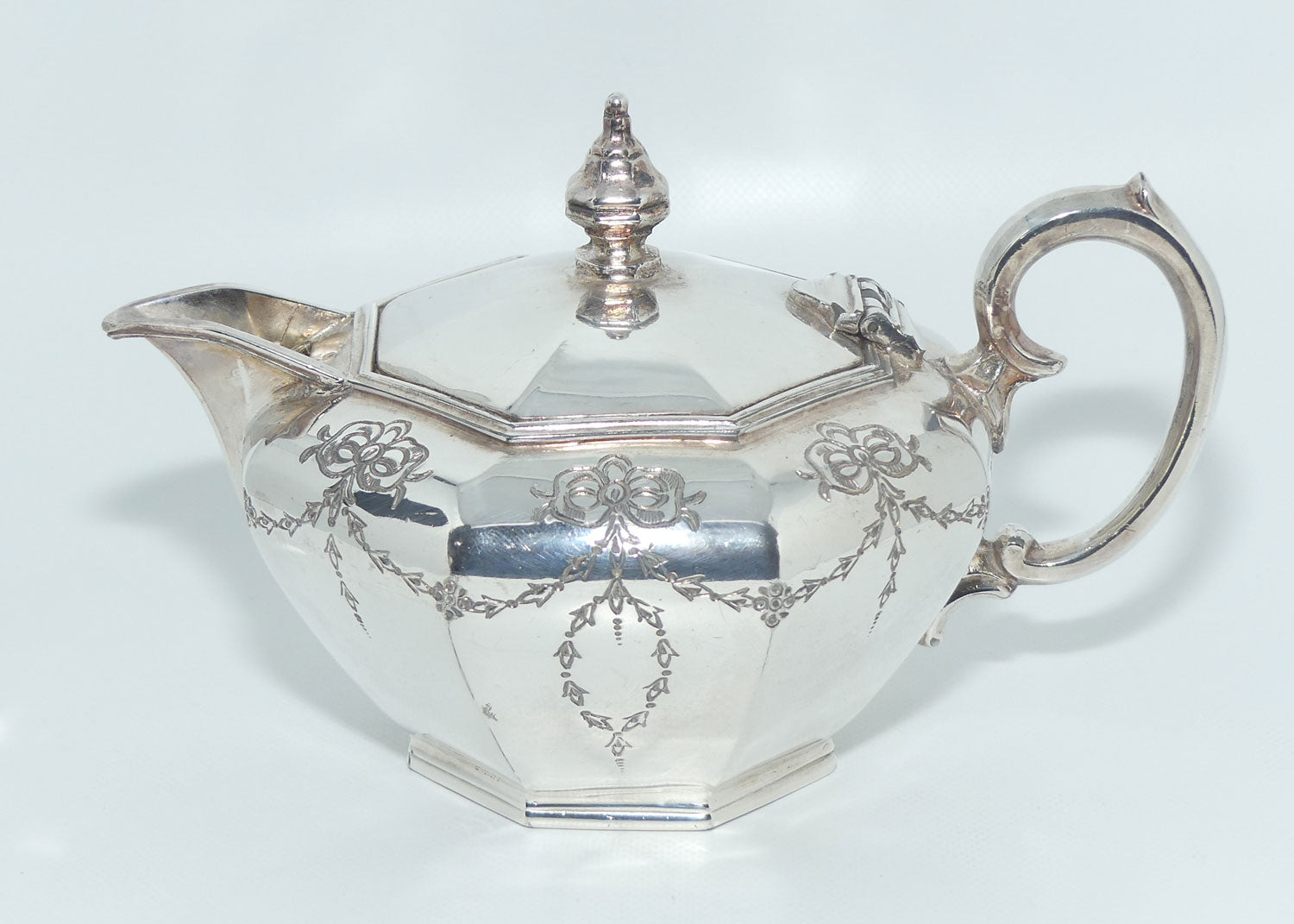 James Dixon and Son Sheffield | EPBM Bridal Bows milk and sugar