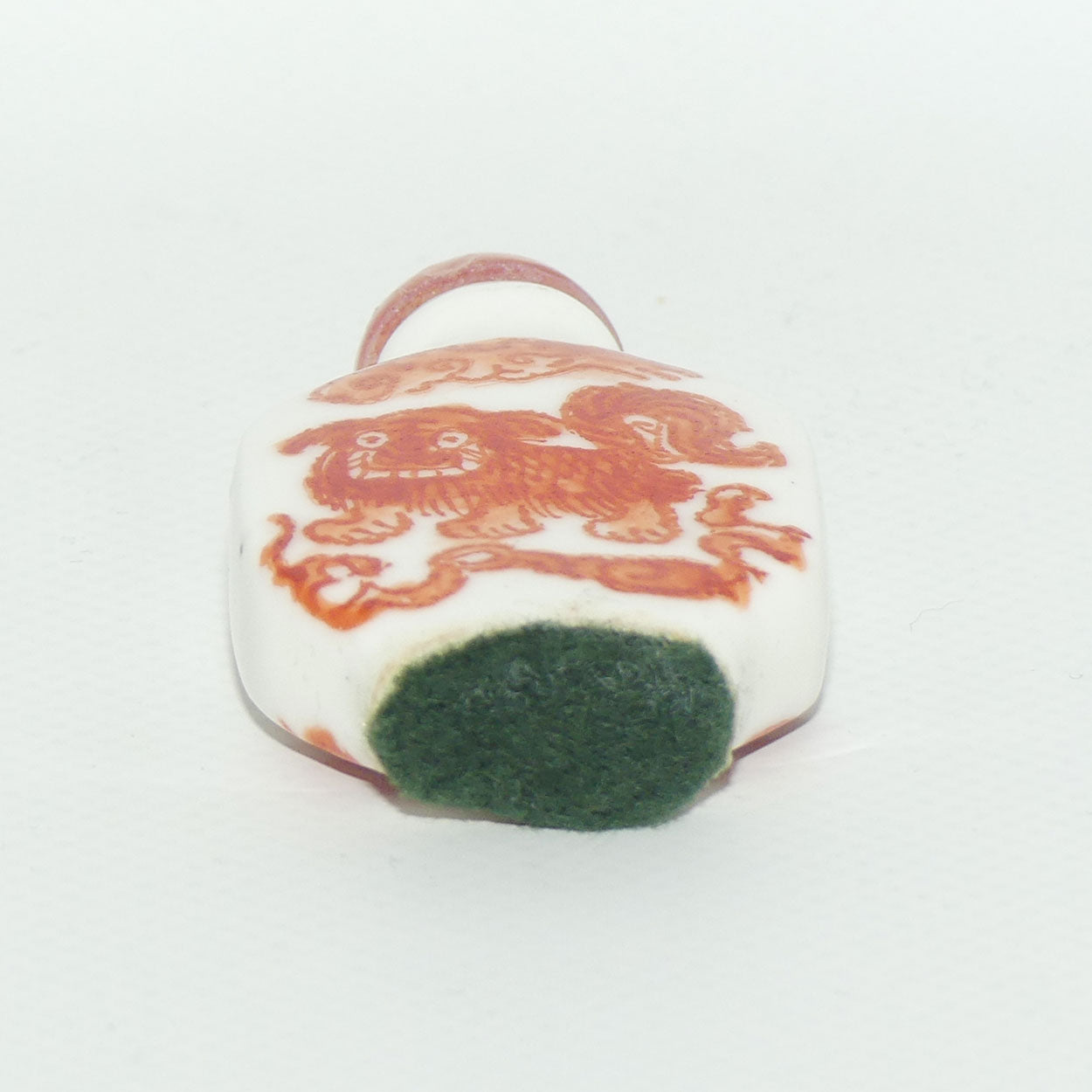 Chinese snuff bottle with red stone stopper | Dog of Fo