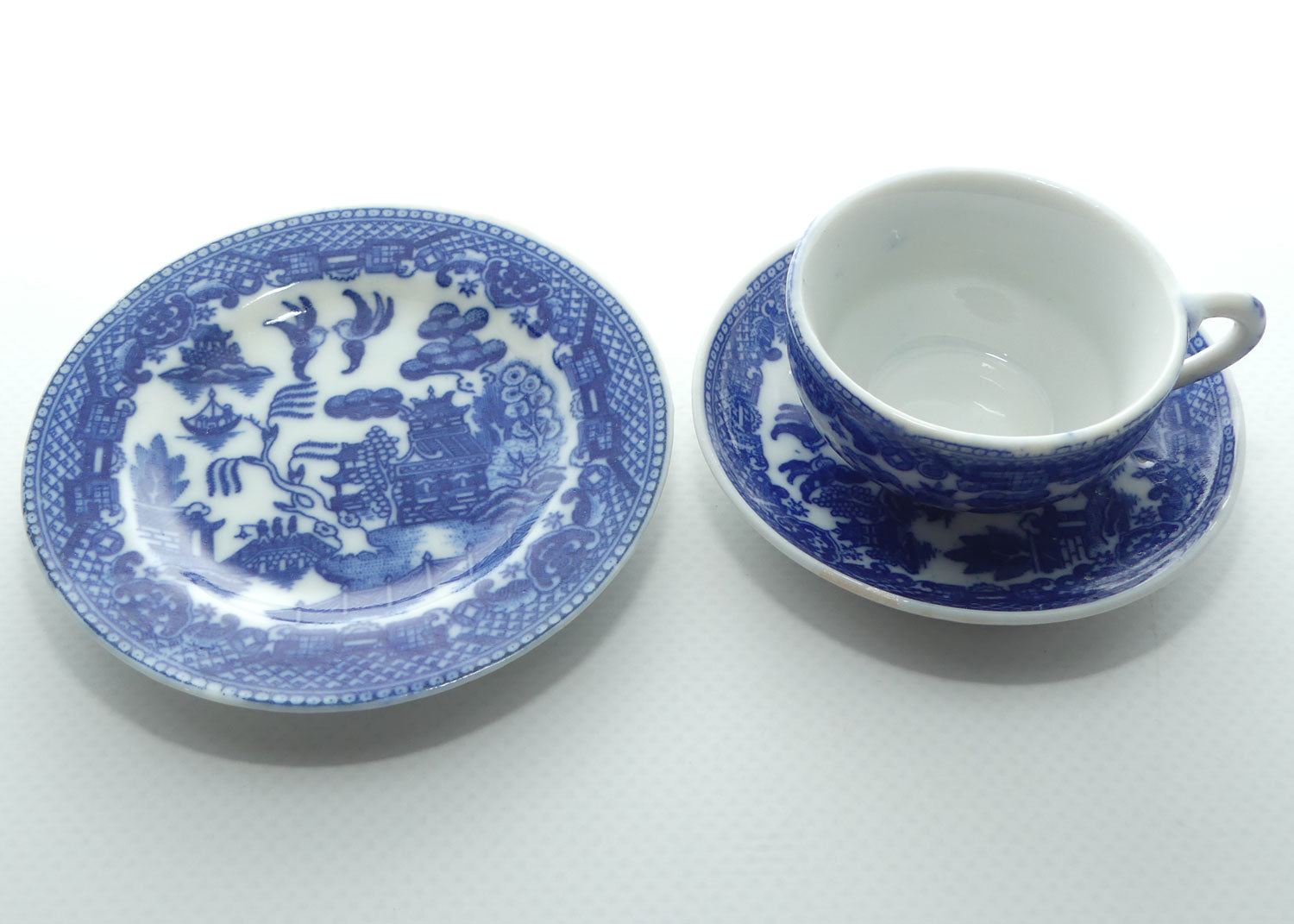 Vintage Willow Pattern Dolls House trio | Made in Japan