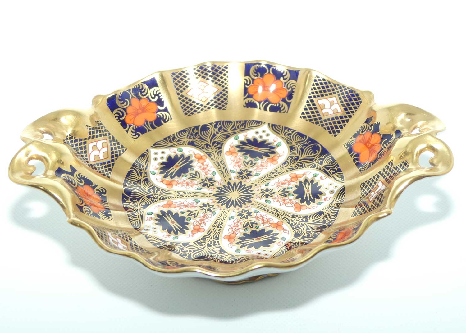 Royal Crown Derby Old Imari 1128 small footed and handled bowl | c.1981