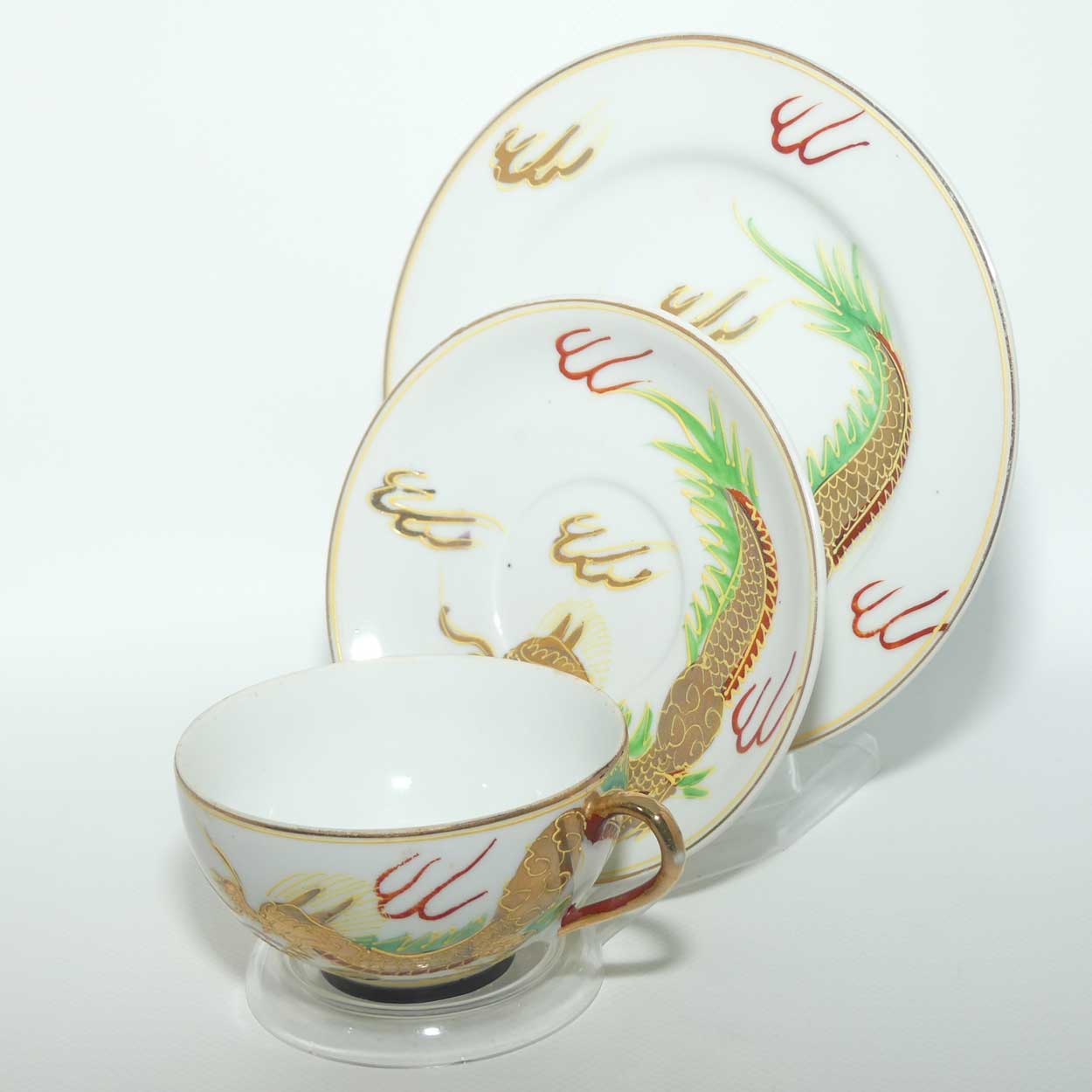 Japanese Moriage Dragonware tea trio | Geisha in Cup