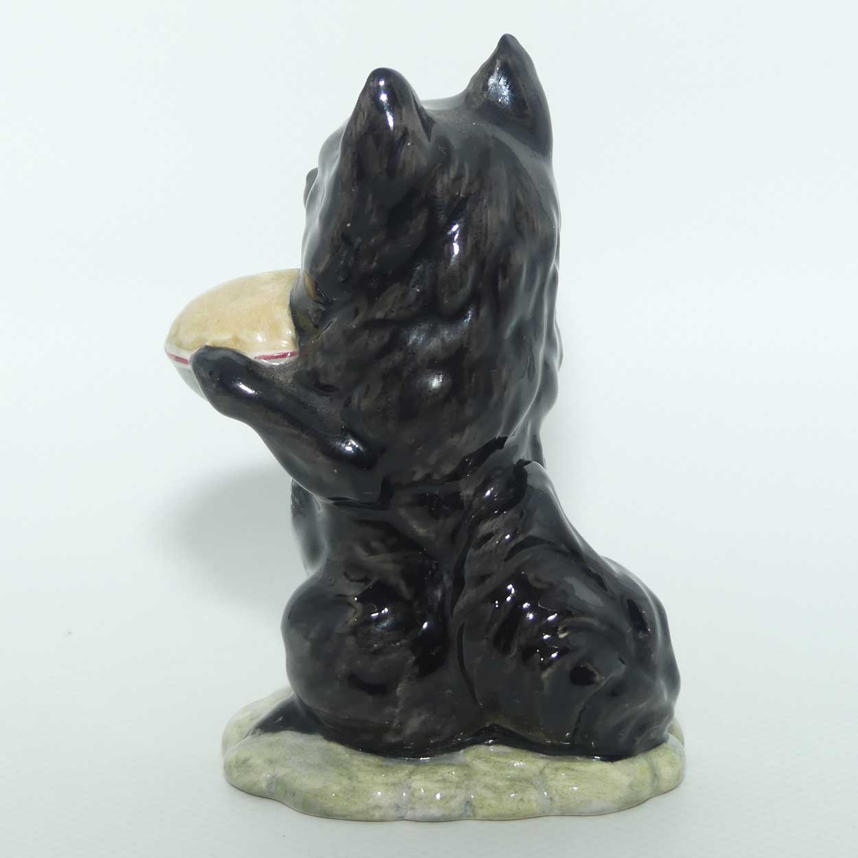 Beswick Beatrix Potter Duchess Holding Pie | BP3b