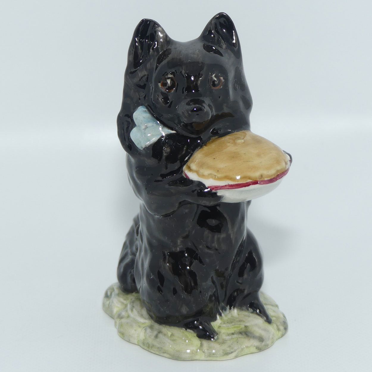 Beswick Beatrix Potter Duchess Holding Pie | BP3b | #2