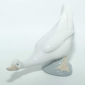 Nao by Lladro figure Duck | Bottom Up | Neck Out