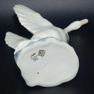 Nao by Lladro figure Duck | Wings Up