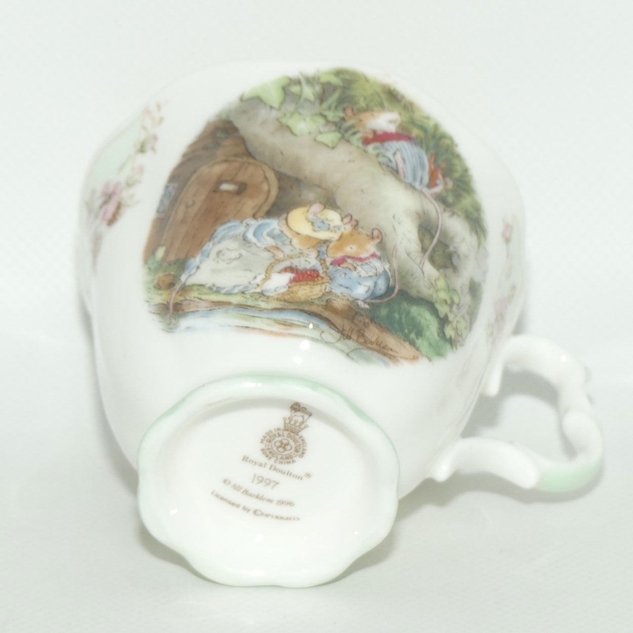 Royal Doulton Brambly Hedge Giftware | Annual Cup and Saucer | 1997 | boxed