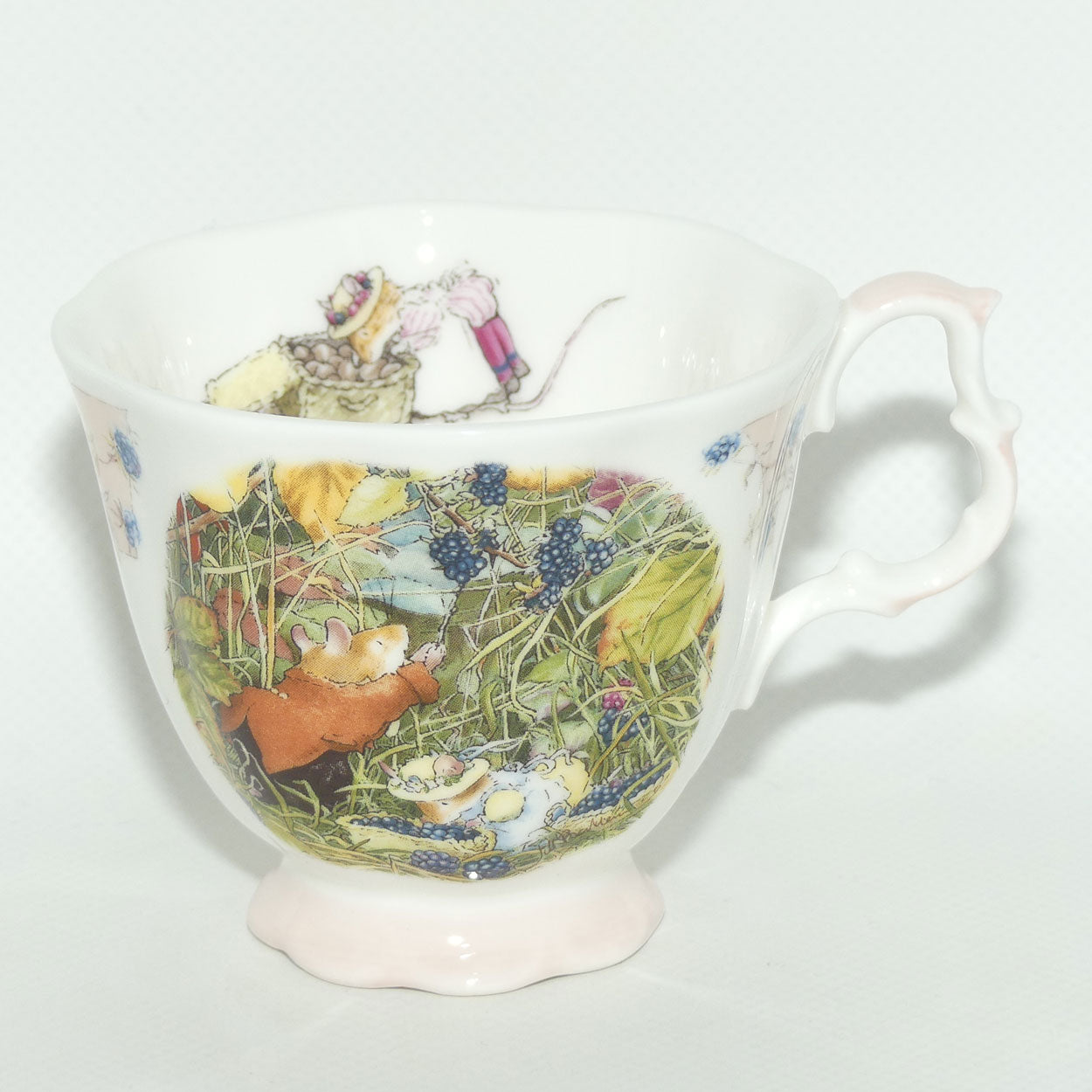 Royal Doulton Brambly Hedge Giftware | Annual Cup and Saucer | 1998 | boxed