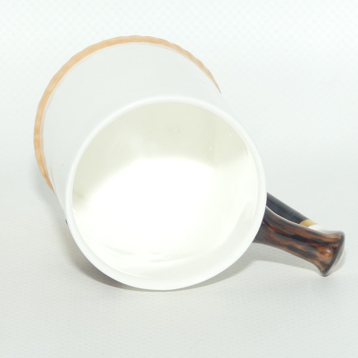 Royal Doulton Reynard the Fox coffee cup and saucer H4927 | Fox Head Turned