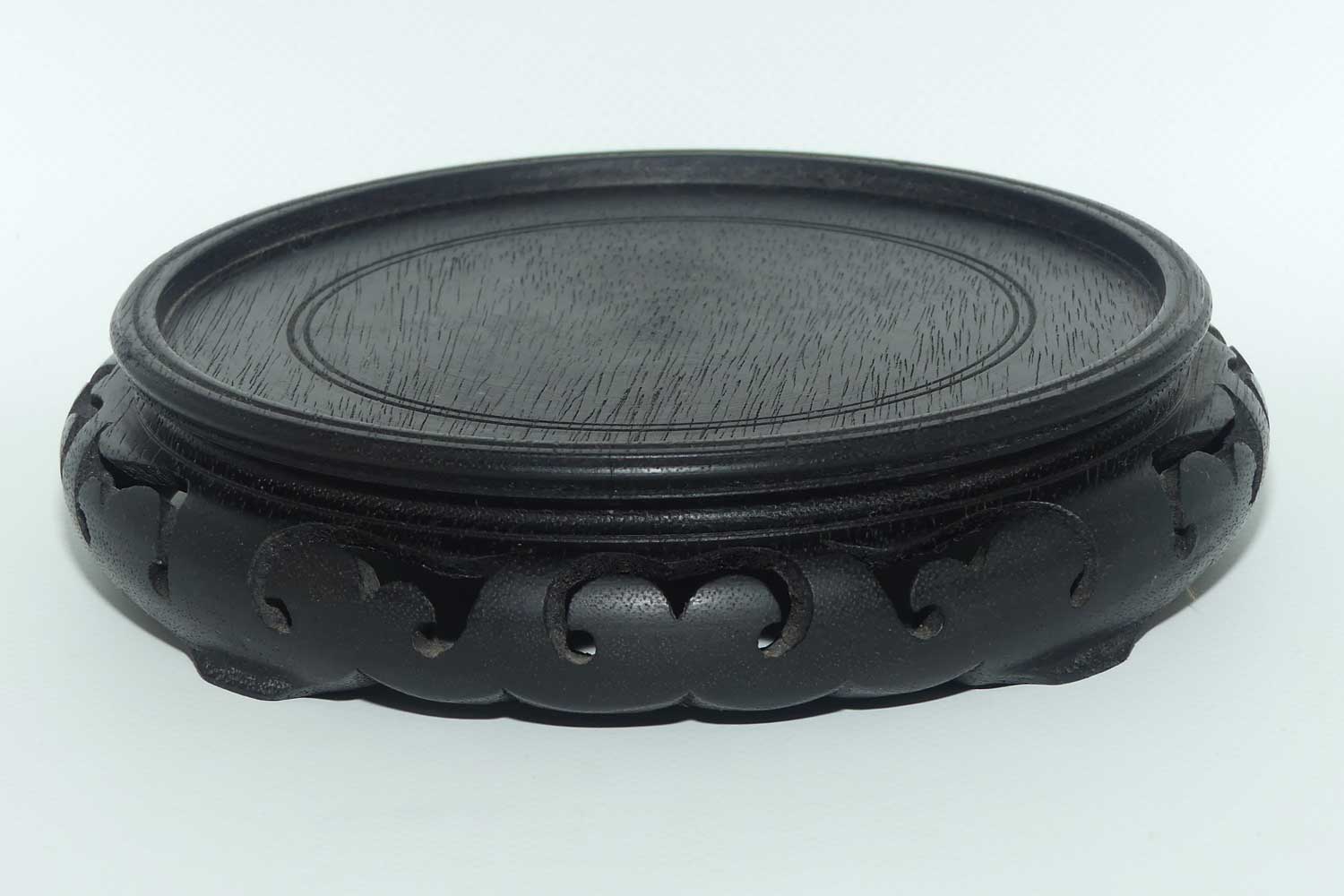 Ebonised Chinese carved vase stand | 18.5cm diam
