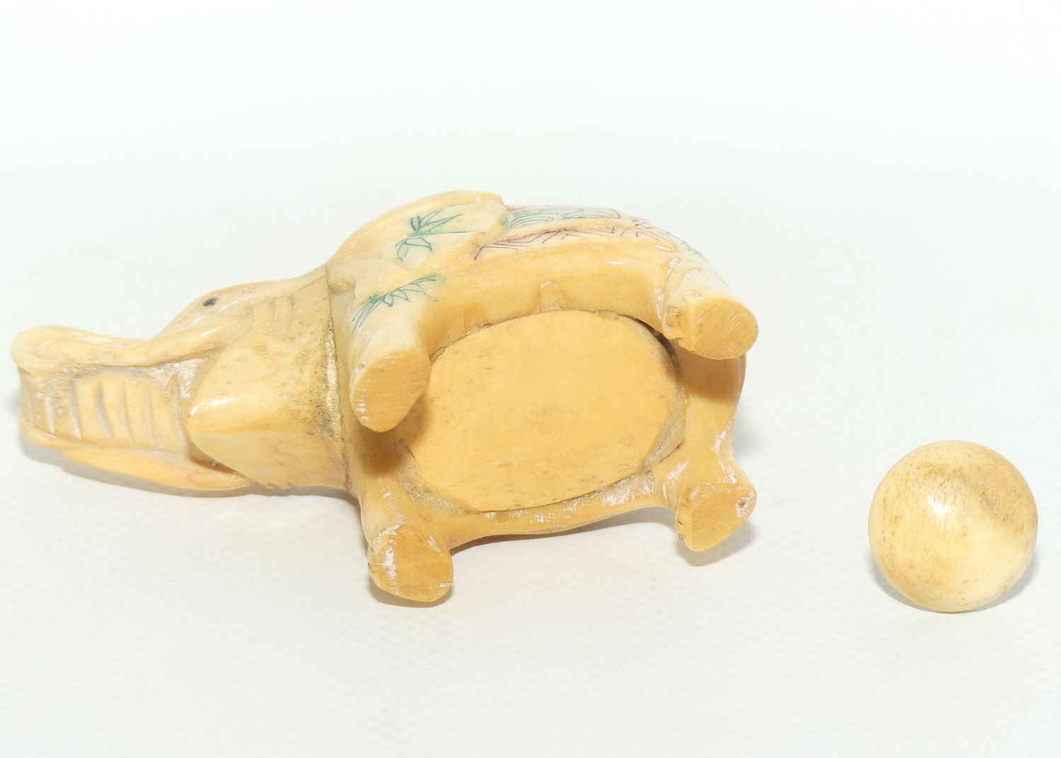 Decorated Bone Figural Elephant Snuff Bottle | Trunk in Salute