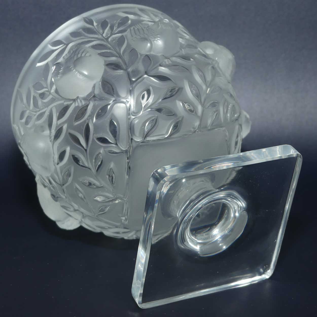 Lalique France Elizabeth vase