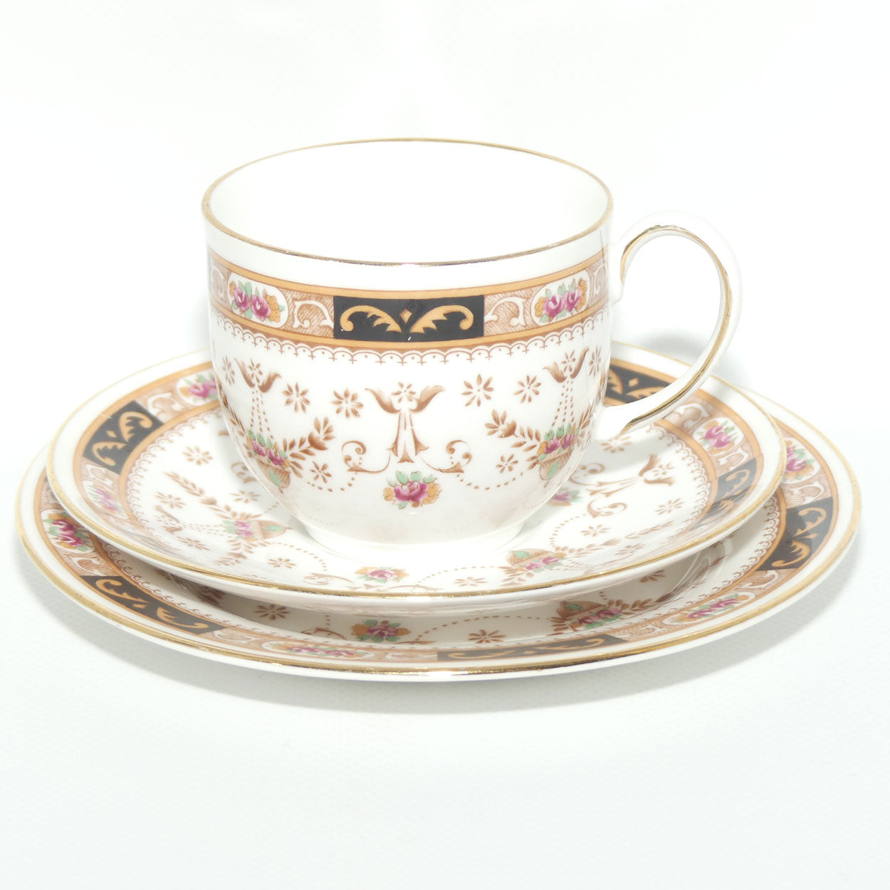 Elizabethan Bone China Old England pattern trio