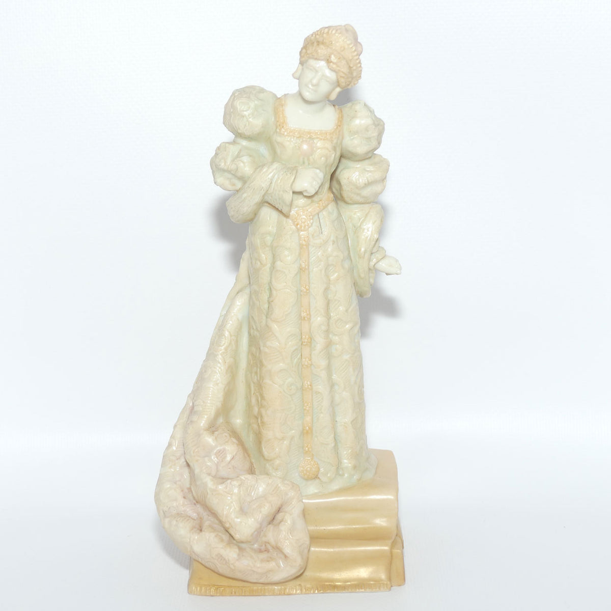 Doulton Burslem Vellum figure by Charles Noke | Ellen Terry as Queen Catharine