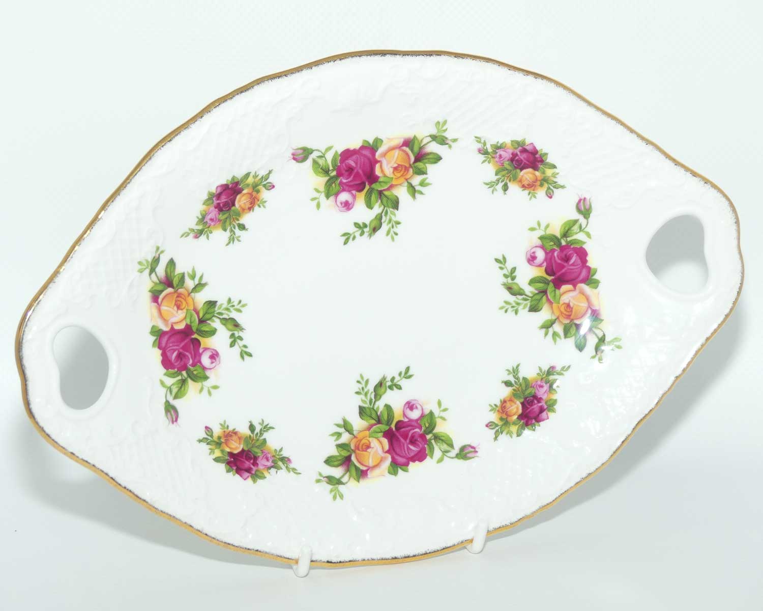 Royal Albert Bone China England Old Country Roses embossed border twin handle tray | 24cm wide | © 1962 Royal Albert Ltd backstamp