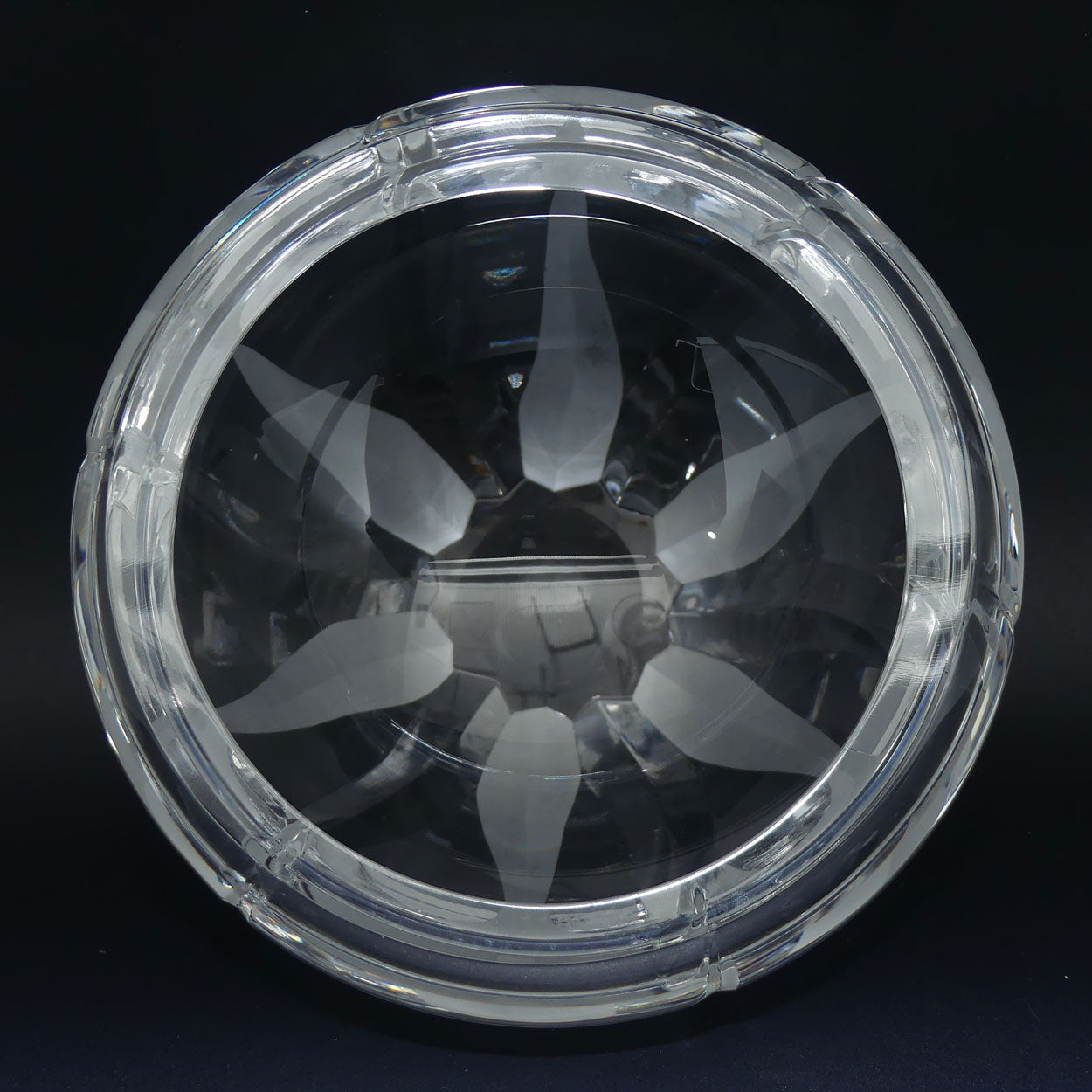 Fine quality Heavy Facetted Crystal bowl | Floral