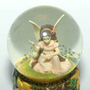 Royal Doulton Disney | Fairies series | A Sprinkling of Fairy Dust Snow Globe