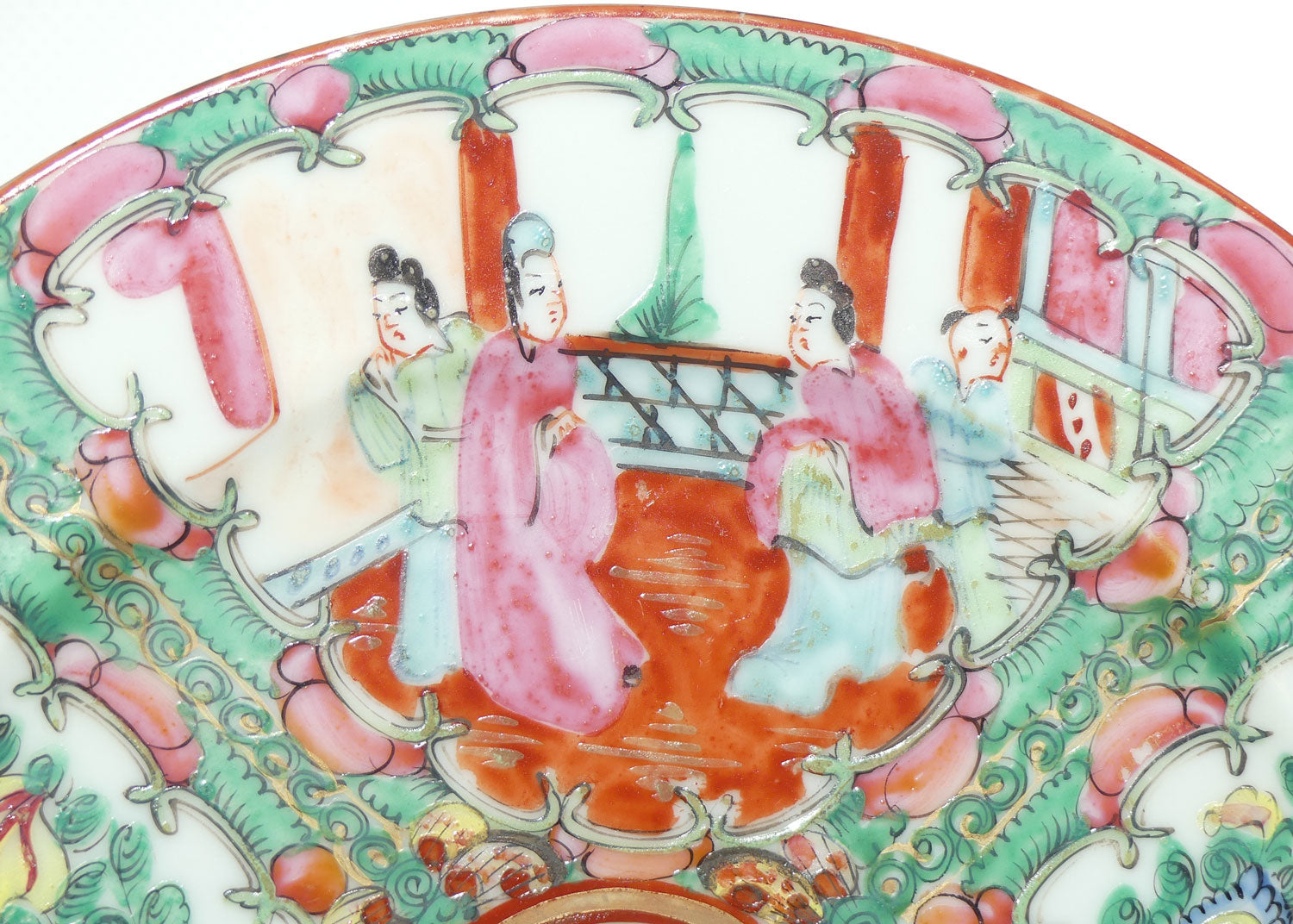 early 20th century Famille Rose | Famille Vert plate | Divided in Sections