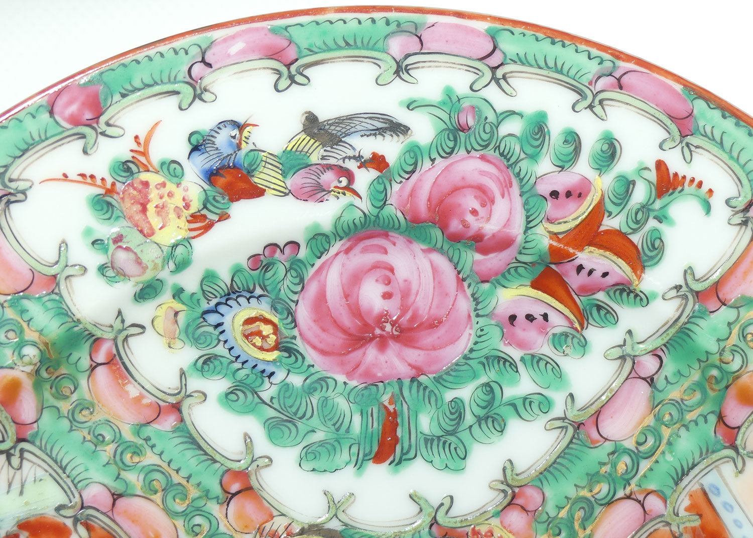 early 20th century Famille Rose | Famille Vert plate | Divided in Sections