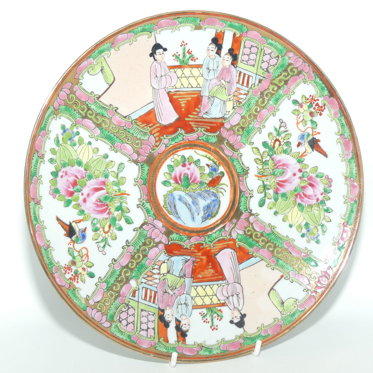 early 20th century Famille Rose Medallion plate | Divided in Sections