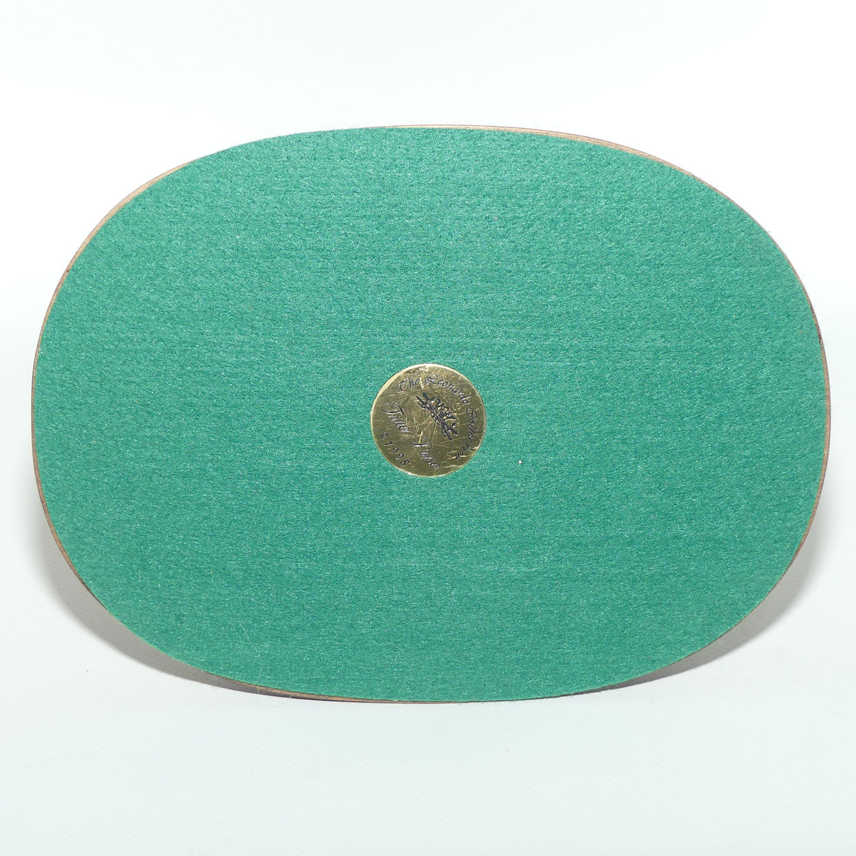 Leonardo Collection figure on wooden base | True Poise | Lady with Fan