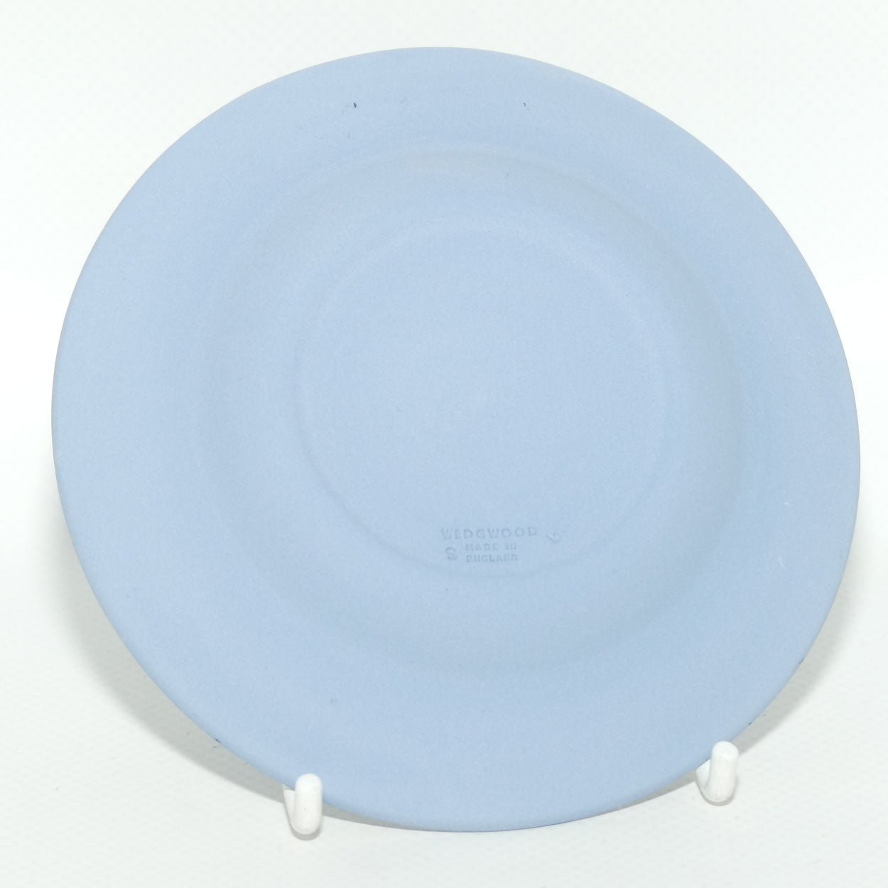 Wedgwood Jasper | Australian Fauna | White on Pale Blue | Fantail Bird Plate | Boxed