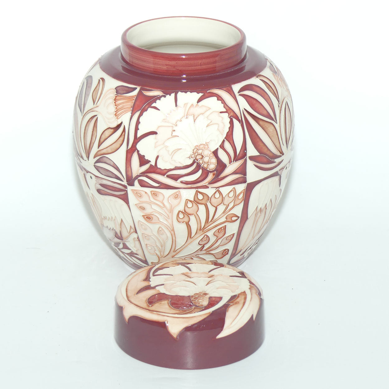 Moorcroft Fantastical Friends Red 769/8 ginger jar |LE 5/50