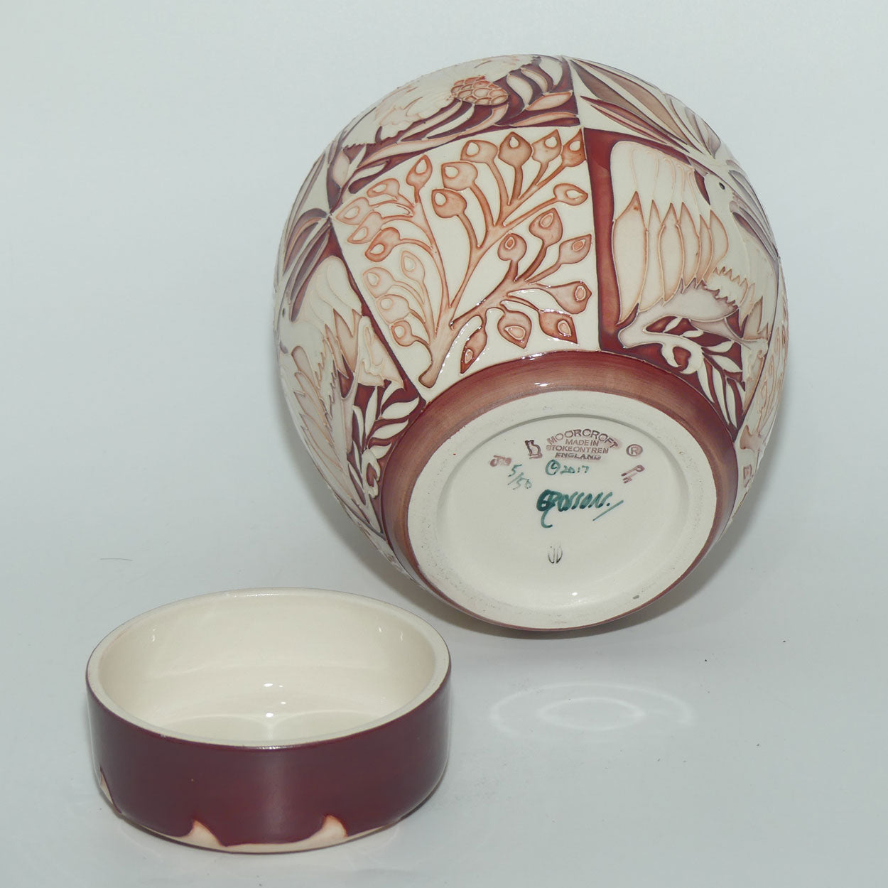 Moorcroft Fantastical Friends Red 769/8 ginger jar |LE 5/50