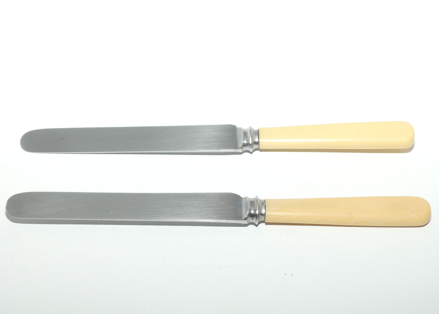 Set of 2 Thomas Ibbotson Sheffield | Faux Bone Handle Butter Knives | 20.5