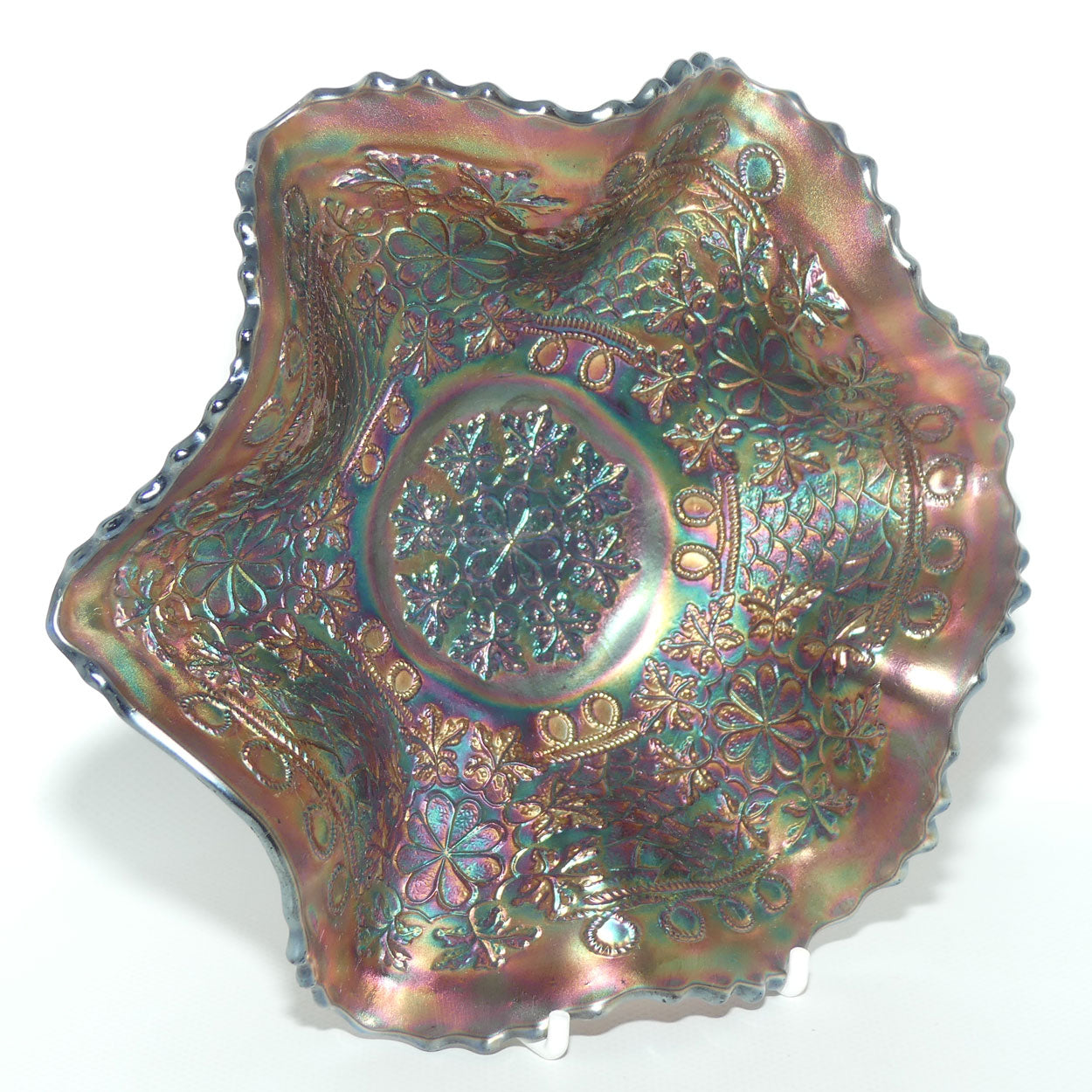 Fenton Carnival Glass bowl | Leaf Chain pattern | Amethyst on Blue colour