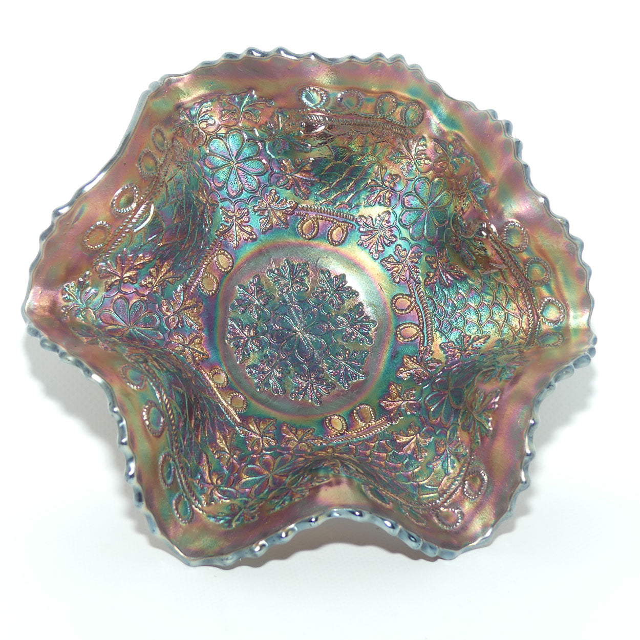 Fenton Carnival Glass bowl | Leaf Chain pattern | Amethyst on Blue colour