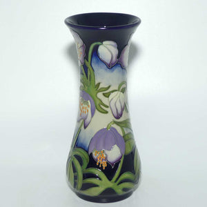 Moorcroft Festive Friends 364/8 vase