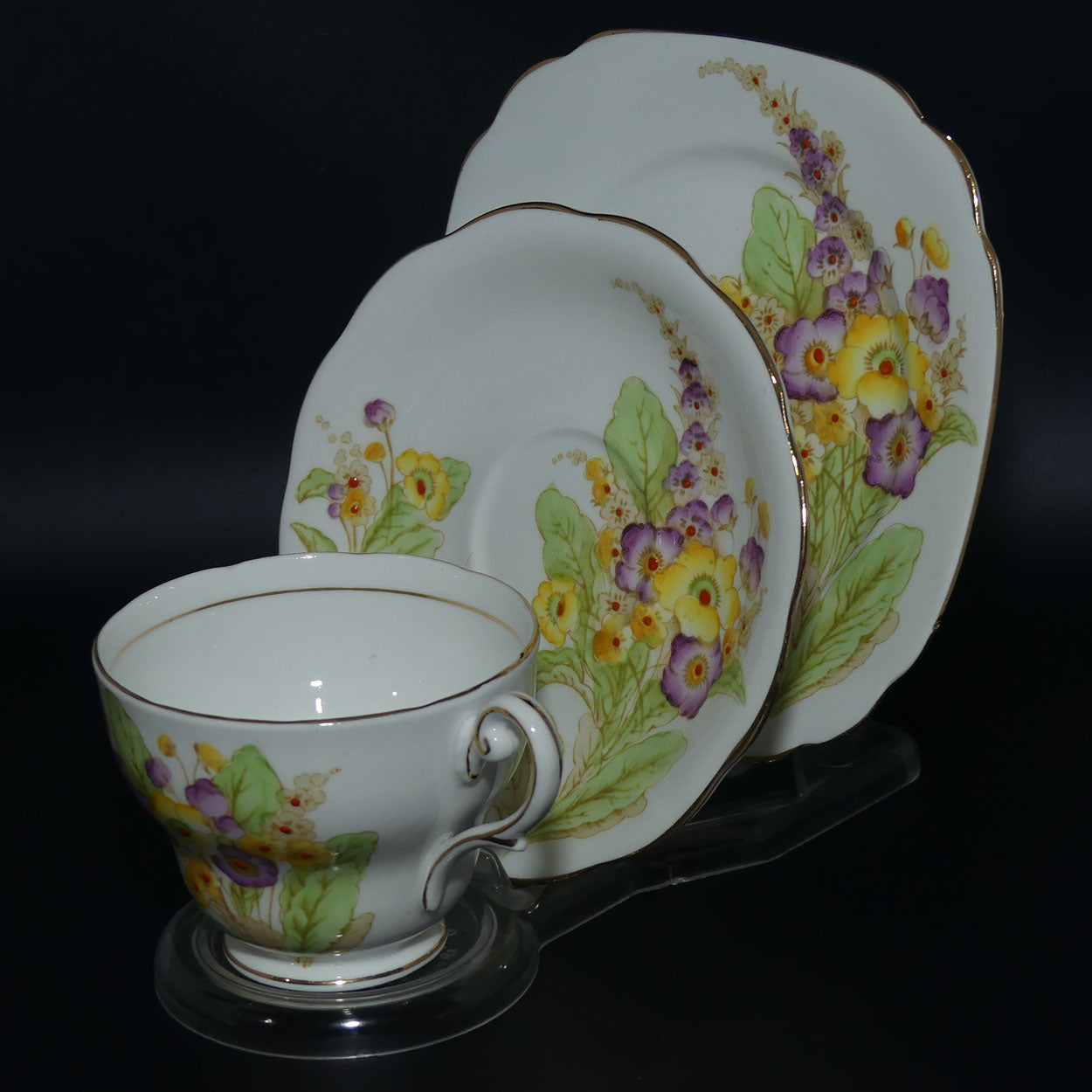 Royal Standard Floral trio | Pattern 809 | Hand Enamelled detail