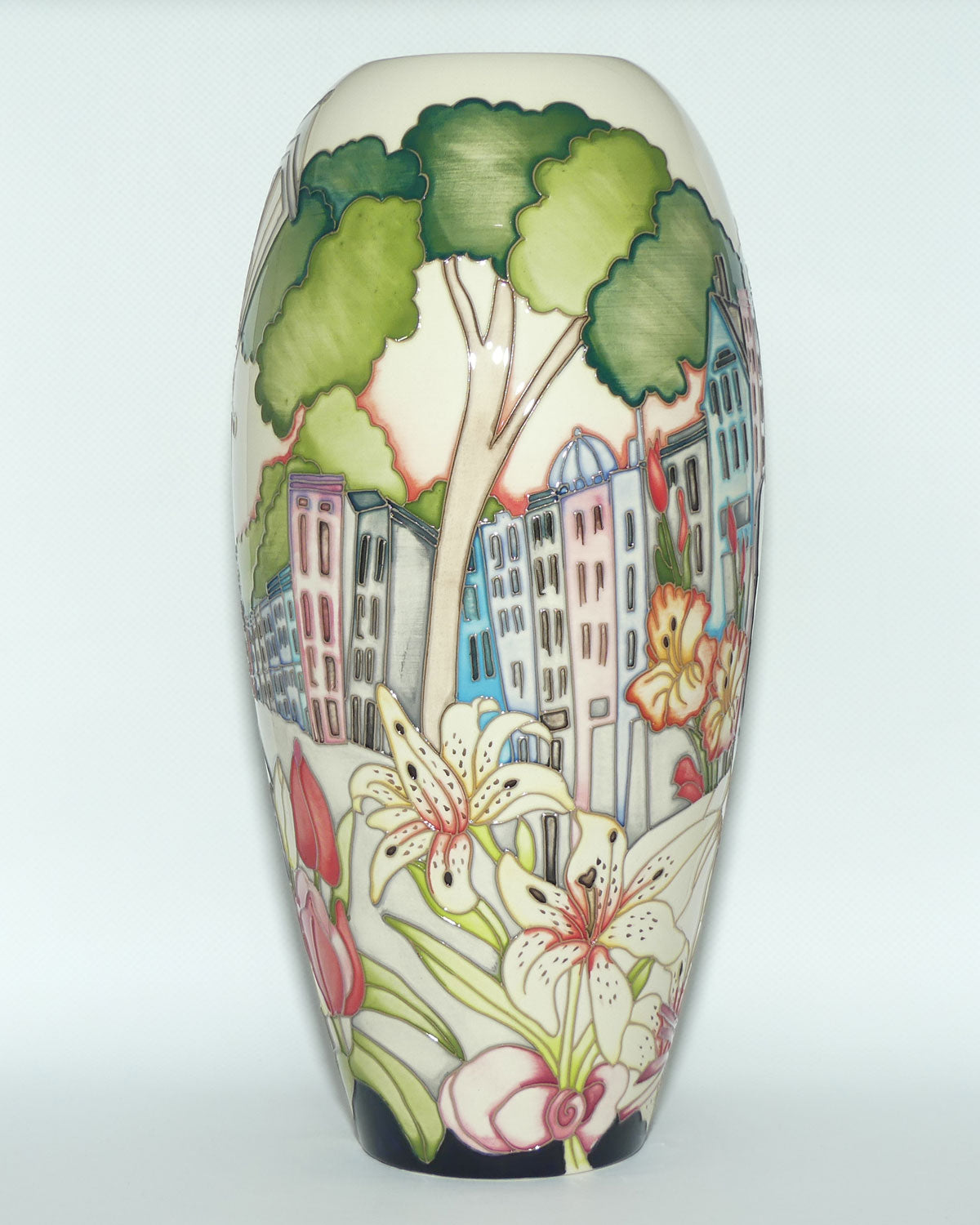 Moorcroft The Flower Seller vase | Shape 101/12 | LE 18/25