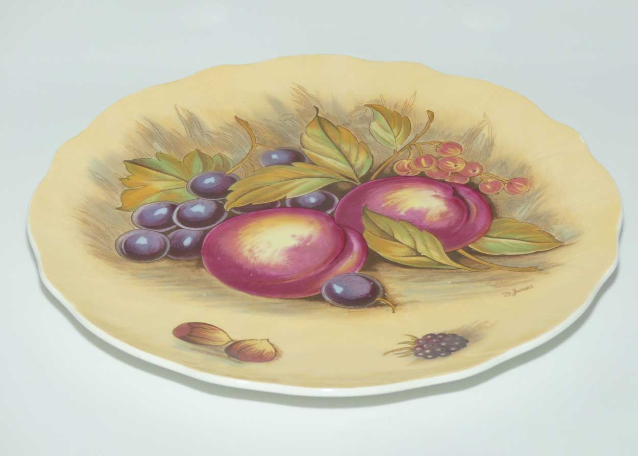 Aynsley Fruit Orchard Gold fluted shape plate D Jones