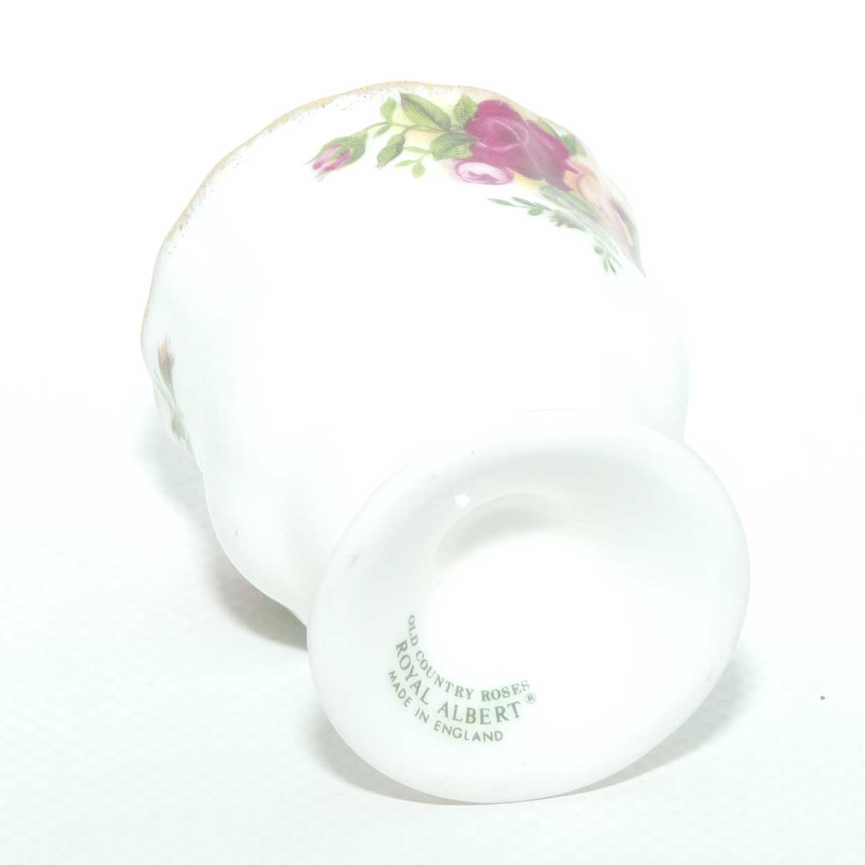 Royal Albert Bone China England Brigadoon footed egg cup |
Malvern shape