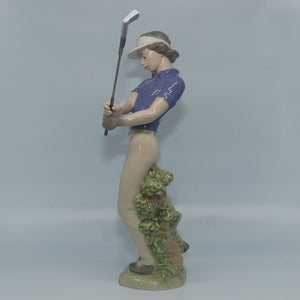 Nao by Lladro Golfer | Fore! #0451