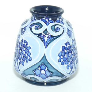 Moorcroft Forget Me Not Blue 198/3 vase